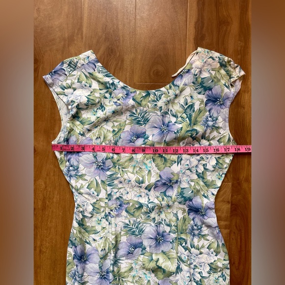 Feminine Floral Print Vintage 1990's 'Fairweather' Scoop Back Mini Dress - Picture 7 of 10